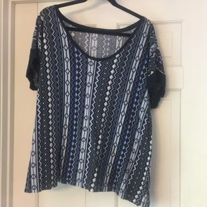 Gap Oversized Tee